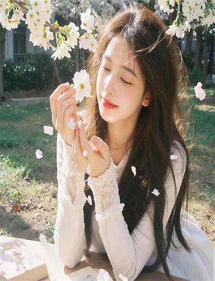 视频聊天网-爸爸开女儿小包视频大全集